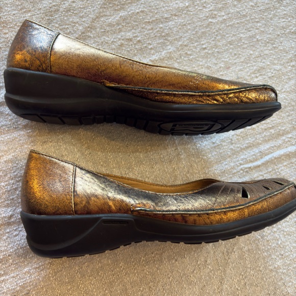 Romika Bronze Metallic Leather Shoe - Picture 4 of 4